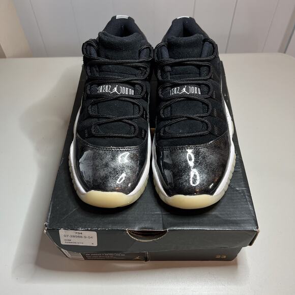 Size 4Y (GS) - Jordan 11 Retro Low Barons - Picture 9 of 10